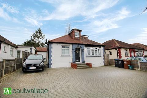 5 bedroom bungalow for sale, Theobalds Road, Cuffley