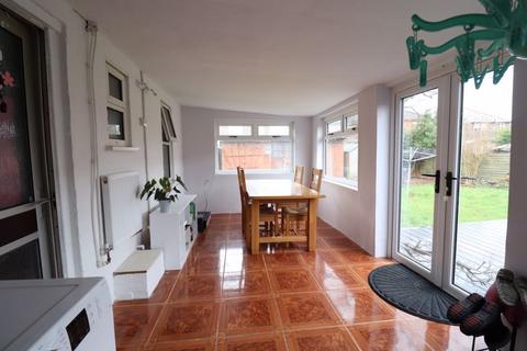 4 Beverley Road, Great Sankey, Warrington, WA5 1EX