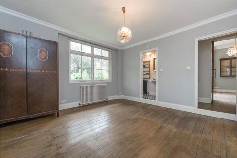 10a Aylestone Avenue, London, NW6 7AA