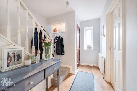 7 Lime Close, Romford, RM7 7BD