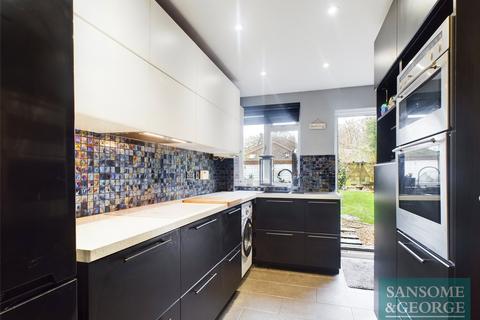 44 Birch Road, Tadley, RG26 4QS