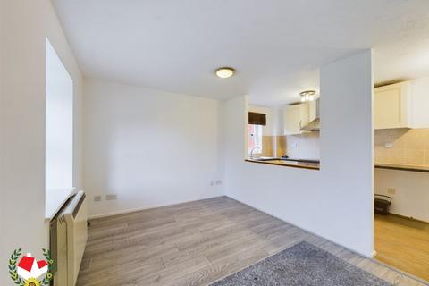 23 Chestnut Road, Abbeymead, Gloucester, GL4 4XZ