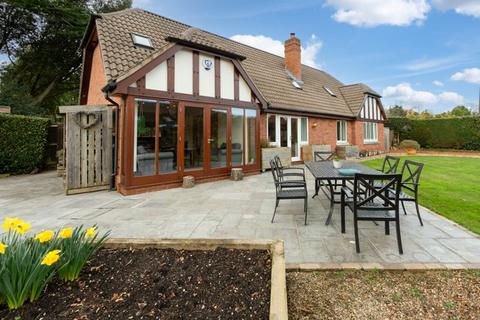 4 bedroom detached house for sale, The Coppice, Hagley DY8