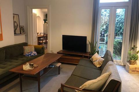 2 bedroom flat to rent, St Cross, Winchester