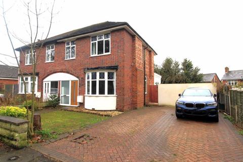 3 bedroom semi-detached house for sale - Holly Grove, Wolverhampton WV3