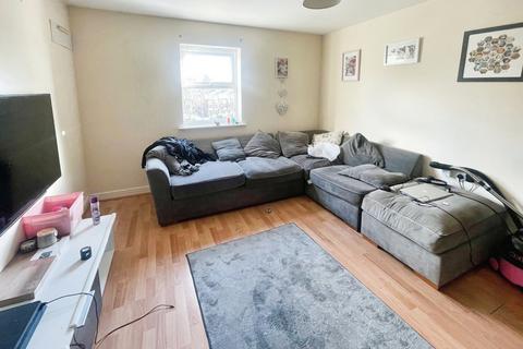 2 bedroom flat for sale - 3 New Belvedere Close, Manchester, Stretford, M32