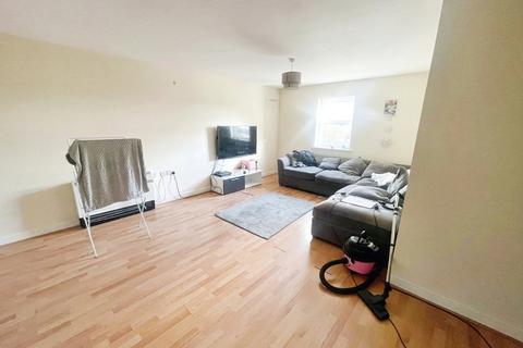 2 bedroom flat for sale - 3 New Belvedere Close, Manchester, Stretford, M32