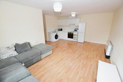 2 bedroom flat for sale, 3 New Belvedere Close, Manchester, Stretford, M32