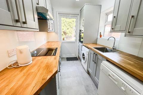 3 bedroom house for sale, Golders Green Estate, London NW2