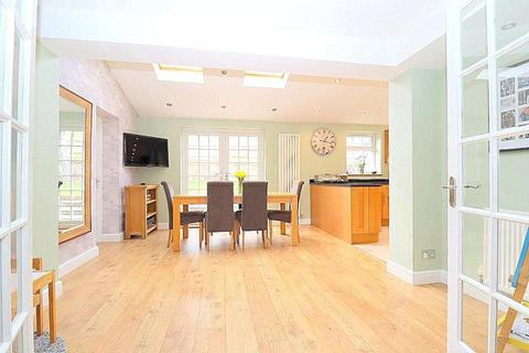 12 Hayton Close, Luton, LU3 4HD