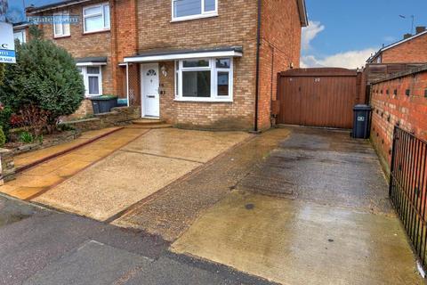 2 bedroom end of terrace house for sale - Carters Way, Arlesey, SG15 6UQ