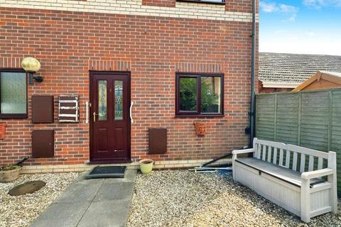 2 bedroom flat for sale, St Pauls Close, Wisbech, Cambridgeshire, PE13 2LL