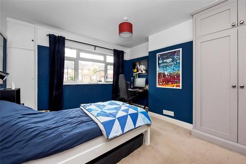 4 Sunset Gardens, London, SE25 4AX