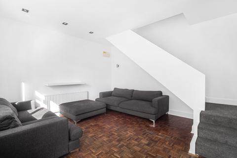 1 bedroom flat to rent - Lewin Road,  London, SW16