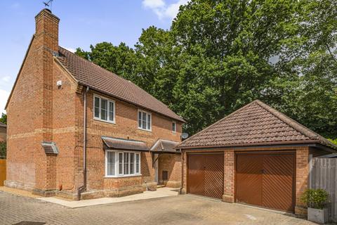 4 bedroom detached house for sale, Dianthus Place, Winkfield Row, Bracknell