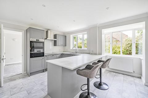 4 bedroom detached house for sale, Dianthus Place, Winkfield Row, Bracknell