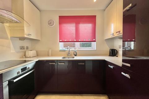 12 Caesars Gate, Warfield, Bracknell, RG42 3AF