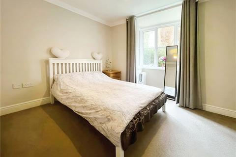 2 bedroom maisonette for sale, Woodmill Court, London Road, Ascot