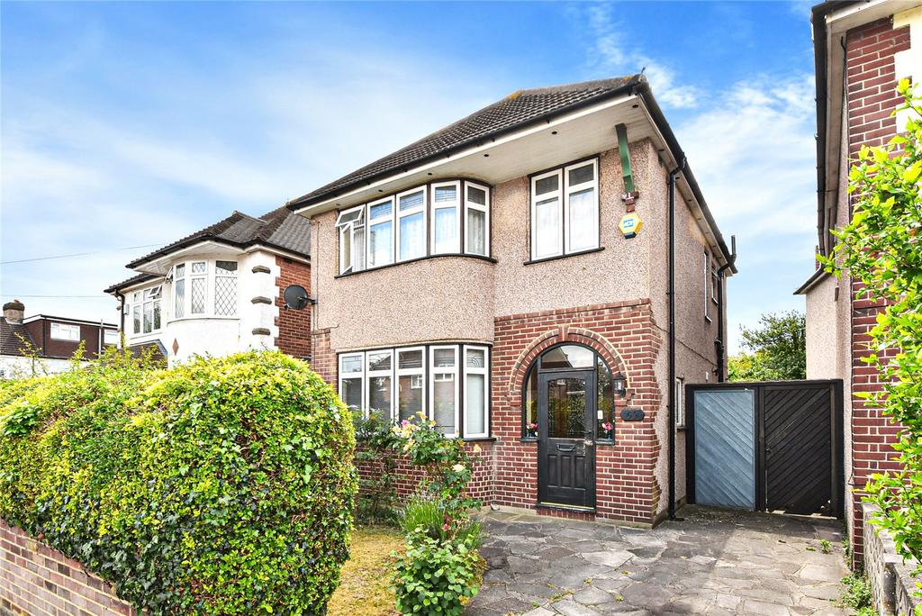 Denver Road, West Dartford, Kent, DA1 3 bed detached house for sale £