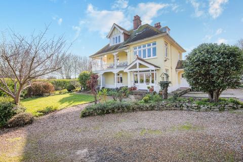 4 bedroom detached house for sale, Kingsdown Road, Walmer, Kent