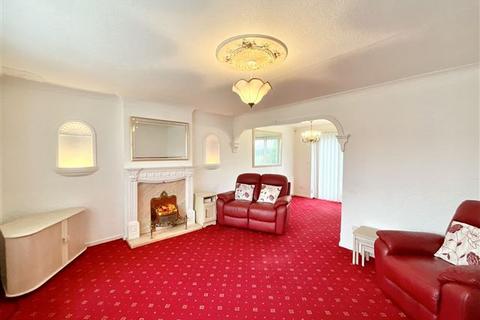 3 bedroom bungalow for sale, Moorthorpe Gardens, Owlthorpe, Sheffield, S20 6RY