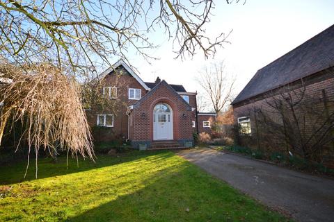 4 bedroom detached house to rent - Innis Road, Beechwood Gardens, Coventry, West Midlands, CV5