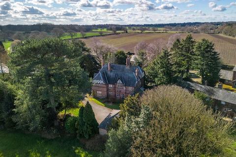 5 bedroom detached house to rent, Rostherne, Knutsford, Cheshire