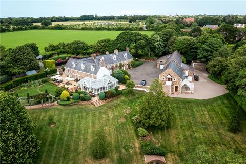 8 bedroom detached house for sale, La Rue L'Aleval, St Peter, Jersey, JE3