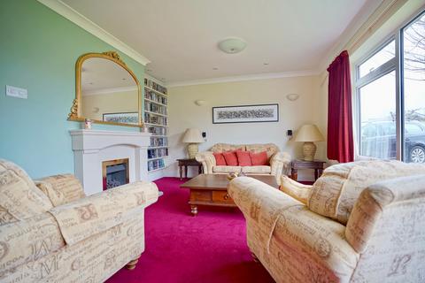 4 bedroom chalet for sale, Lea Road, Hemingford Grey, Huntingdon, PE28