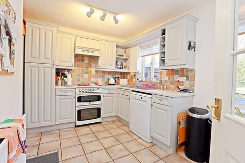 4 bedroom detached house for sale, Woodland View, Pontypridd CF38