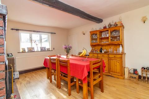 4 bedroom cottage for sale, Main Street, Houghton-on-the-Hill, Leicester, LE7