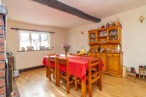 4 bedroom cottage for sale, Main Street, Houghton-on-the-Hill, LE7