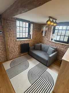 Studio to rent, Flat 1, The Warehouse, High Street PE21 8SP