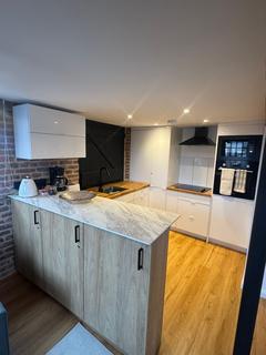 Studio to rent, Flat 1, The Warehouse, High Street PE21 8SP