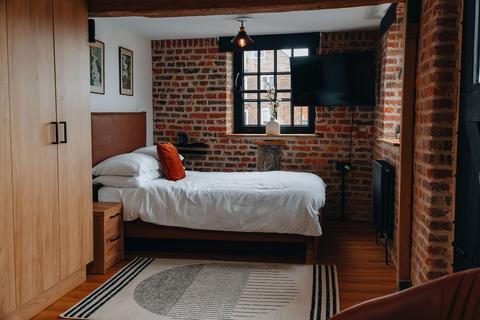 undefined, Flat 1, The Warehouse, High Street PE21 8SP