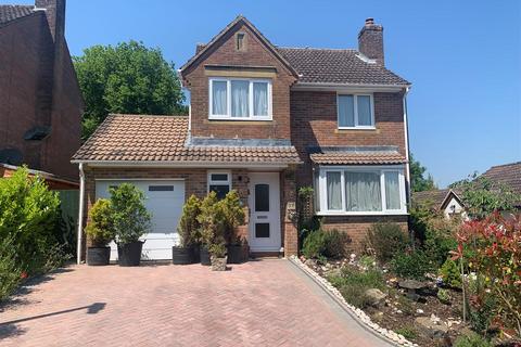 19 Angler Road, Salisbury, SP2 9PB