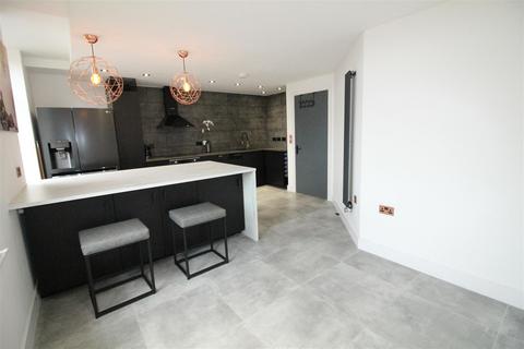 1 bedroom duplex for sale, Mill House, Textile Street, Dewsbury