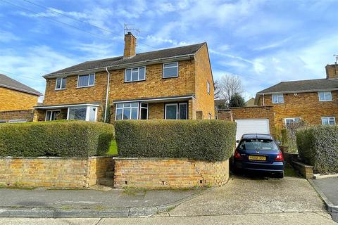 3 bedroom semi-detached house for sale, East Flint, Hemel Hempstead HP1