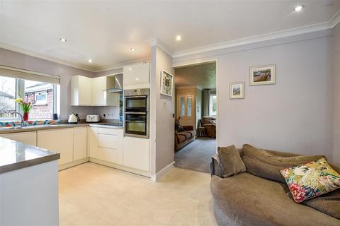 3 bedroom semi-detached house for sale, Ringwood Drive, North Baddesley, Hampshire