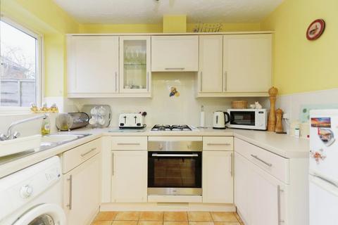 11 Balmoral Close, Tamworth, B79 8RF