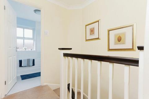 11 Balmoral Close, Tamworth, B79 8RF