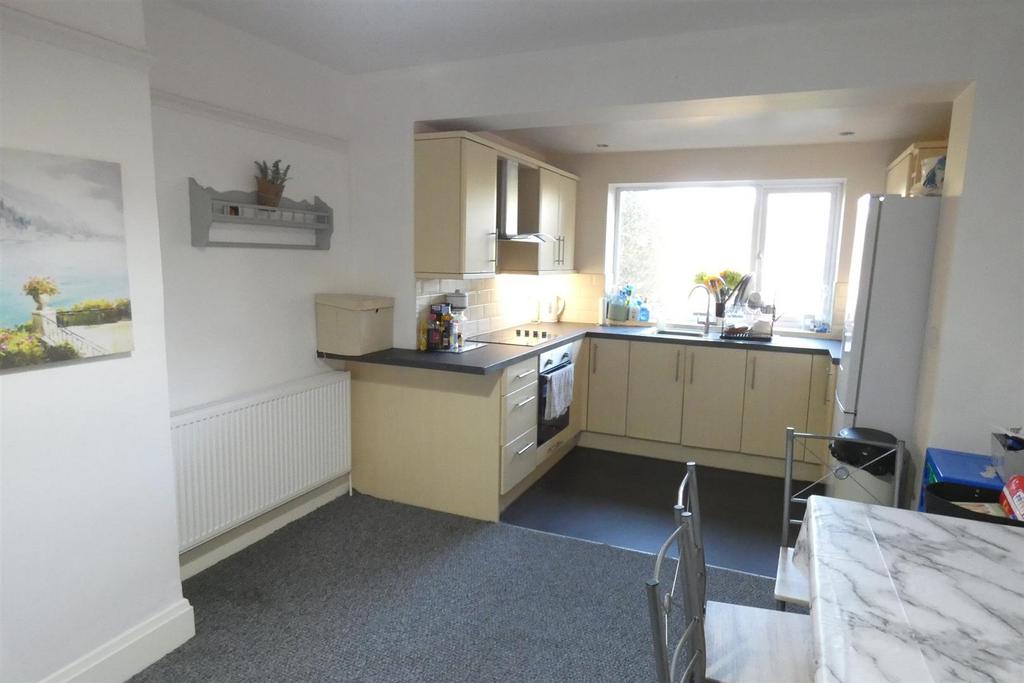 Family dining kitchen area