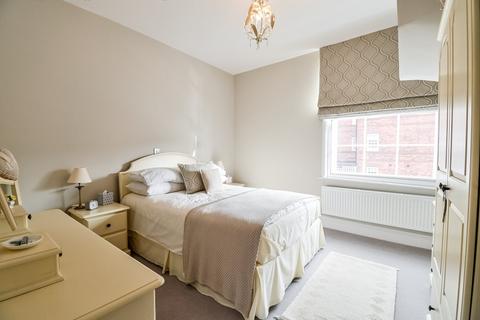 3 bedroom terraced house for sale, Beatrice Court, Lichfield, WS13