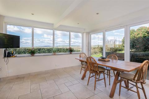 4 bedroom detached house for sale - Chale, Isle of Wight