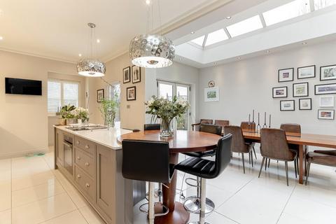 1 Crescent Parade, Ripon, HG4 2JE