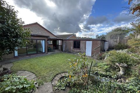 3 bedroom detached bungalow for sale, Orange Hill, Lutterworth