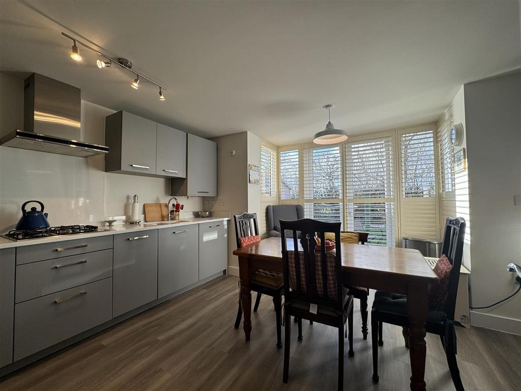 Dining kitchen a