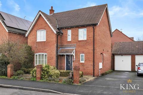 4 bedroom detached house for sale, Bramley Way, Bidford-On-Avon