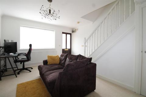 2 bedroom end of terrace house for sale, Overman Close, Stourbridge