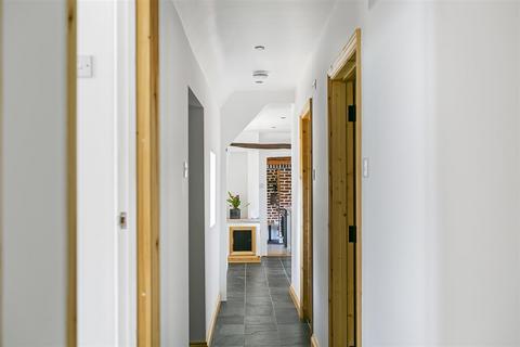 161 Caxton End, Bourn, Cambridge, CB23 2ST
